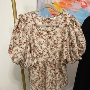 Entro Cream Floral Blouse with Puff Sleeves